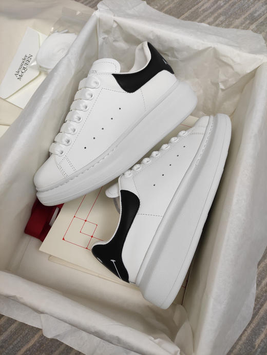 Alexander McQueen新色-黑色笑脸 商品图5