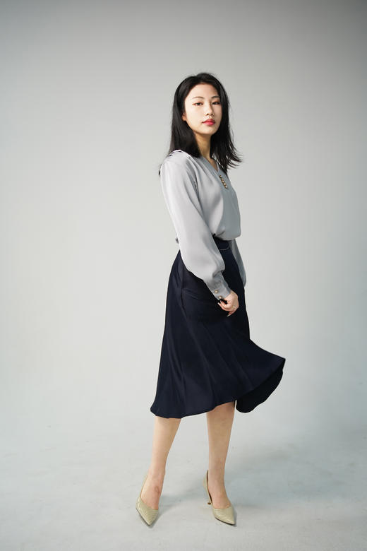 臣禾腰间钉珠半身裙9203030776（现货） 商品图1