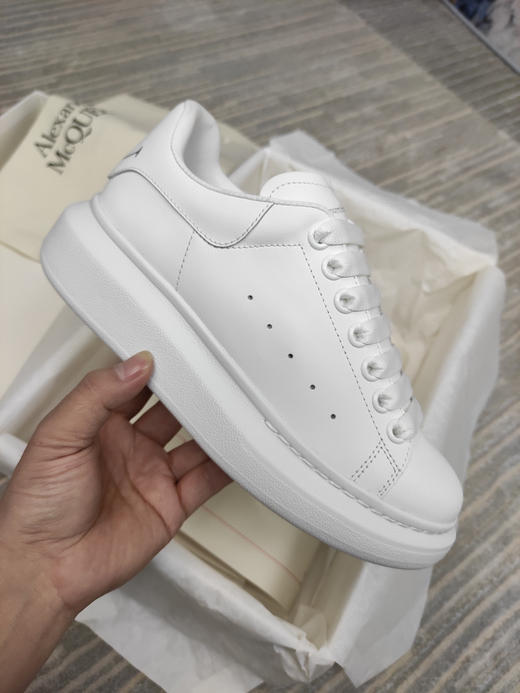 Alexander McQueen新色-白色笑脸 商品图7