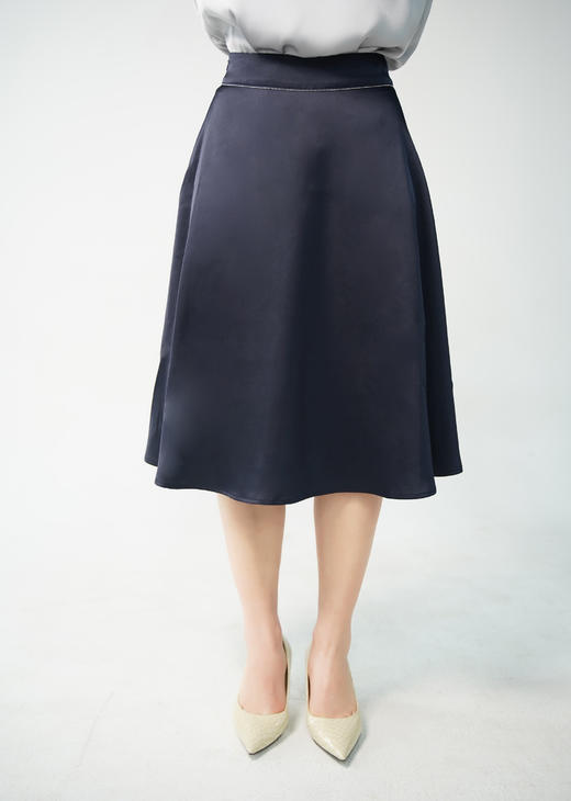 臣禾腰间钉珠半身裙9203030776（现货） 商品图0