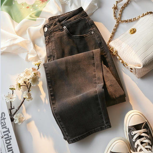 【服饰鞋包】牛仔裤新品显瘦直筒裤女裤修饰小腿显细长 商品图2