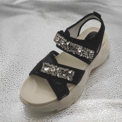 lFGJ 5217时尚厚底水钻休闲女凉鞋 商品图0