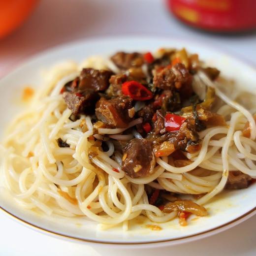 吃味无穷 酸菜牛肉酱 鲜香微辣 商品图6