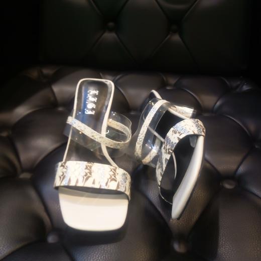 LFGJ  9802潮流设计师蛇皮女拖 商品图5