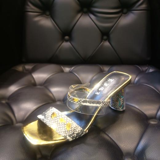 LFGJ  9802潮流设计师蛇皮女拖 商品图6