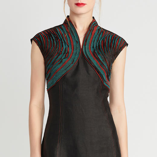 TANGY/天意精品夏季新款新中式真丝桑蚕丝拼接莨绸香云纱中长款连衣裙 商品图3