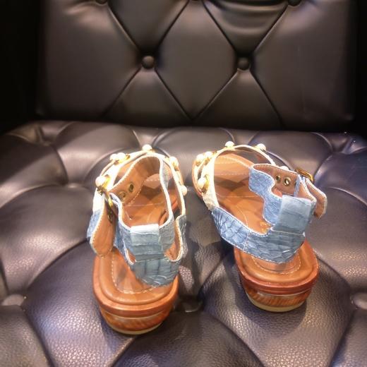 LFGJ   6410休闲舒适凉鞋 商品图2