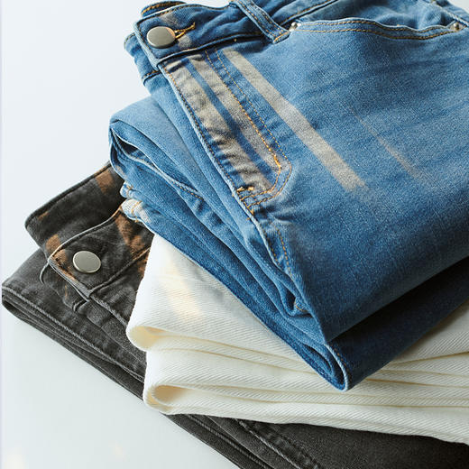 【服饰鞋包】牛仔裤新品显瘦直筒裤女裤修饰小腿显细长 商品图1