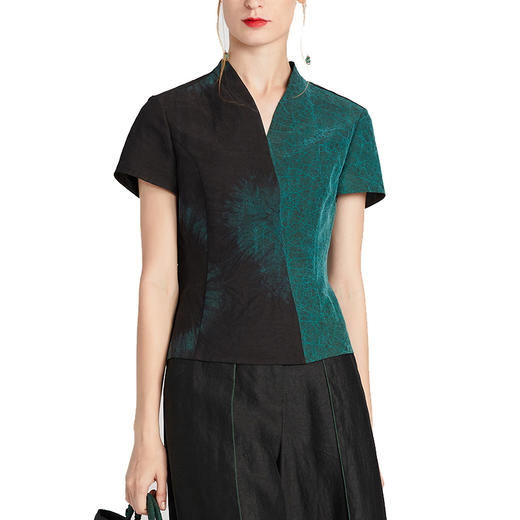 TANGY Collection/天意精品2021年春夏新品落禾系列莨绸扎染上衣 商品图4