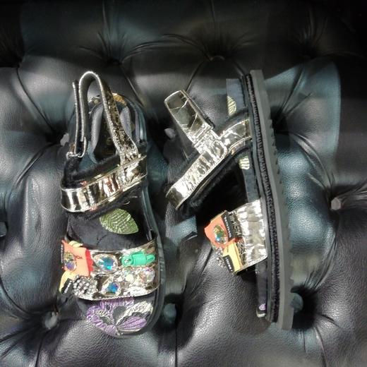 LFGJ3853设计师奢华超轻凉鞋 商品图5