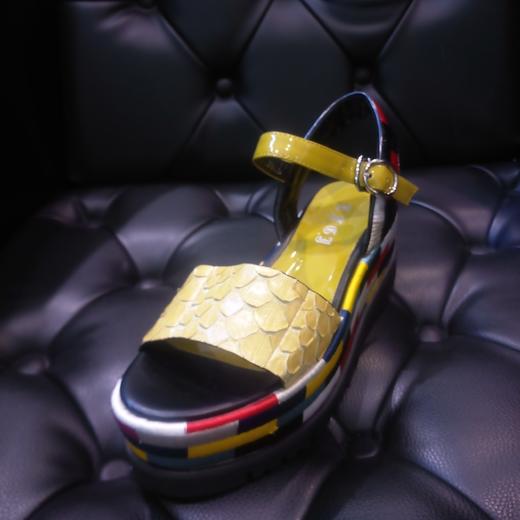 LFGJ  6602休闲松高底蛇皮凉鞋 商品图0