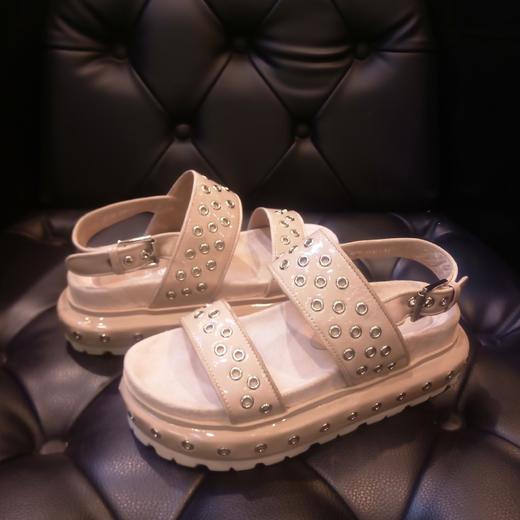 LFGJ  6110时尚休闲松高底凉鞋 商品图3