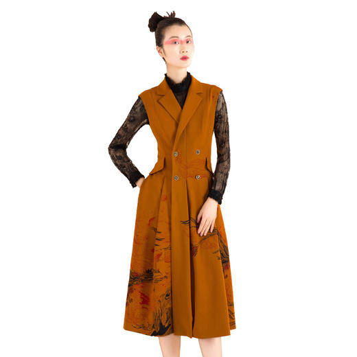 【伯妮斯茵】典雅气质V领收腰无袖琥珀色连衣裙--求索--浪漫觉醒《离骚》1S5282 商品图5