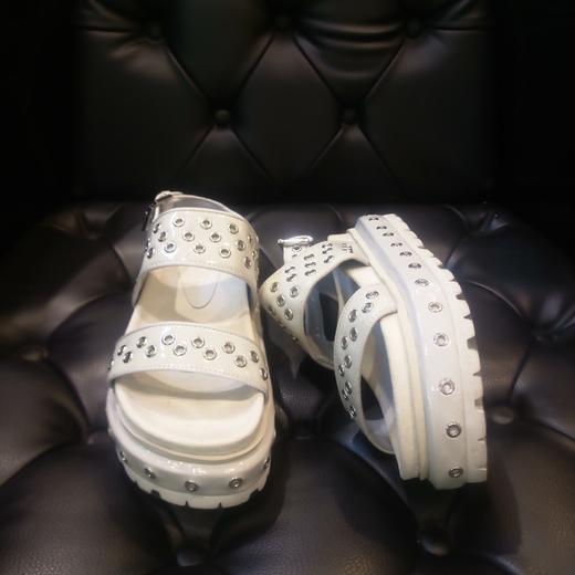 LFGJ  6110时尚休闲松高底凉鞋 商品图11