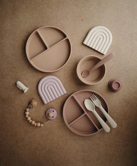  蓝爸上新 | 以色育儿：Mushie丹麦色的宠溺 