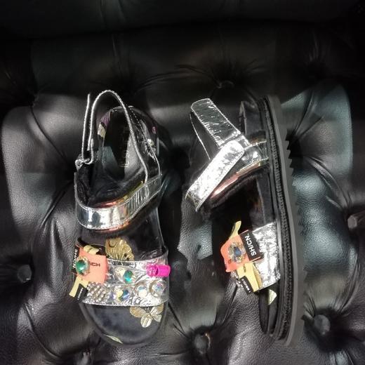 LFGJ3853设计师奢华超轻凉鞋 商品图10