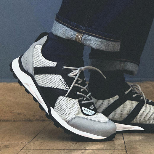 CRISPI 男女款爱轻Airlite户外休闲登山鞋/徒步鞋 19049900/19040100 商品图1