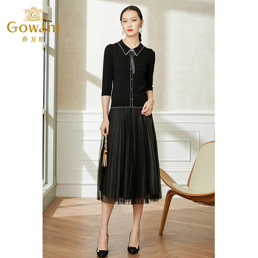 乔万尼新款针织衫女柔糯亲肤订钻设计中袖领结减龄EI2M820 商品图1