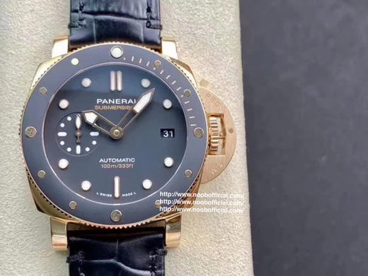 VS沛na海 红金PAM974，42mm，皮表带，透底，自动机械机芯，男士腕表。 商品图3