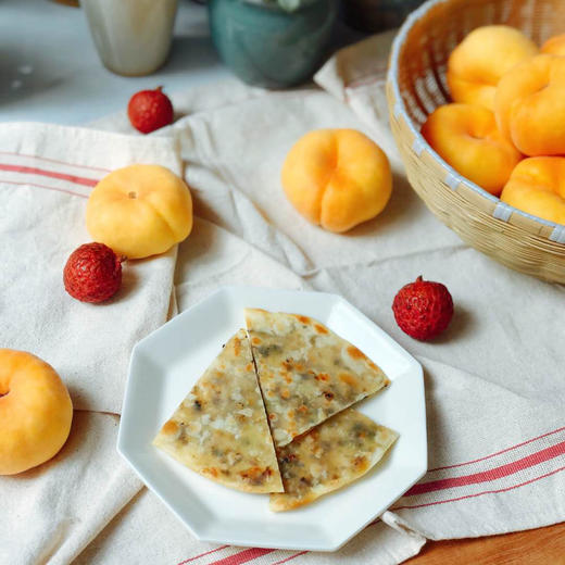 【下单后72小时内发货】秋莲妈妈网红梅干菜饼 原味5个+香辣5个（简包装）100g*5/包 表脆内糯、油而不腻、鲜香满口 商品图12