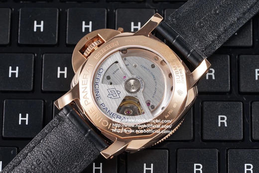 VS沛na海 红金PAM974，42mm，皮表带，透底，自动机械机芯，男士腕表。 商品图12