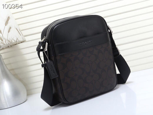 春季特价💰460 Coach/蔻驰男包71764 商品图2