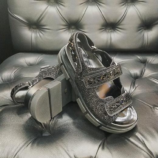 LFGJ 11901 夏季新款水钻休闲厚底魔术贴凉鞋 商品图7