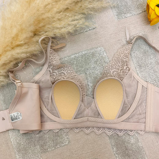 维密秀场性感兔耳朵 夏季薄款 蕾丝内衣 泰国乳胶胸垫  云感承托薄而不露 商品图12