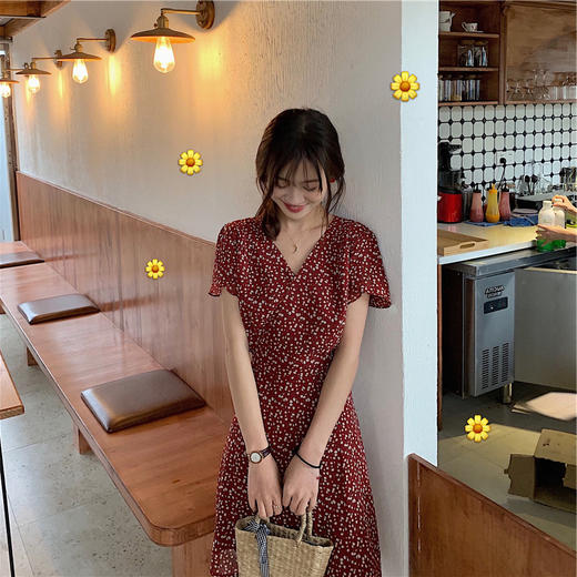 法式复古小碎花裙女气质V领高腰系带A字爆款连衣裙2021夏季新款 商品图0