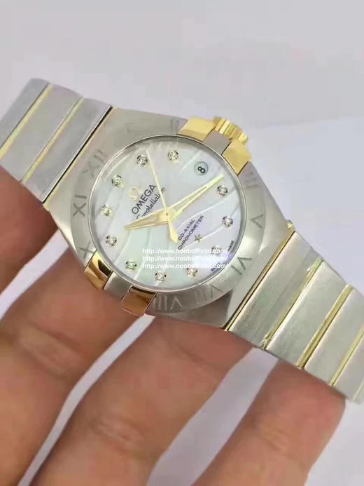 V6欧米茄星座123.25.27.20.55.004机械女士手表，精钢镀18k表链表壳，搭载定制版8520全自动机械机芯，尺寸：27*13毫米，女士，精钢 商品图14