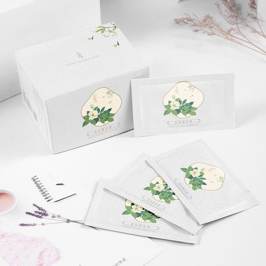 【五盒装更实惠~】贝玲美2ml*30片美白精华液补水保湿白而不干水光莹润护肤化妆品 商品图4