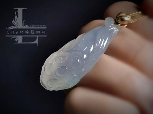 “因荷得藕”18k荷花扣头项坠 商品图5