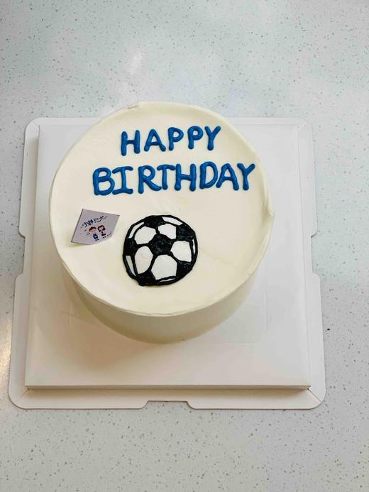 手绘足球奶油蛋糕 下单前请仔细阅读商品详情 商品图0