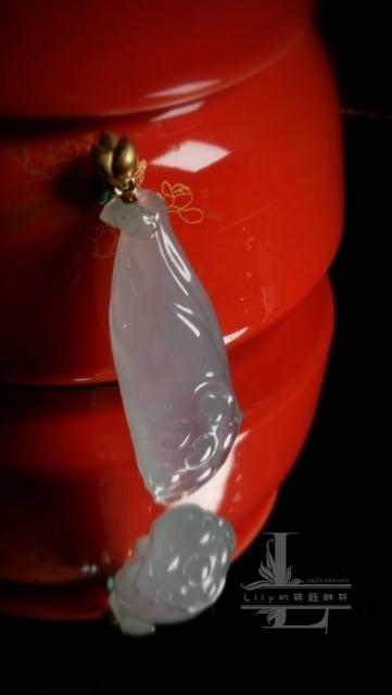 “因荷得藕”18k荷花扣头项坠 商品图4