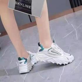 特信休闲鞋 货号:58001