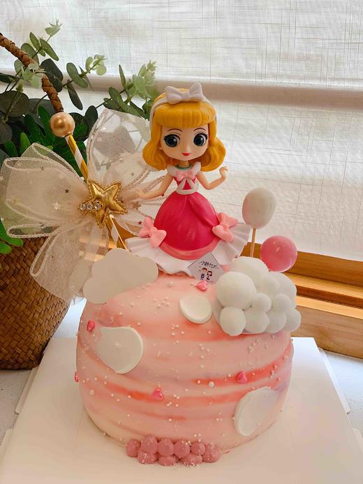 金发公主奶油蛋糕 下单前请仔细阅读商品详情 商品图0