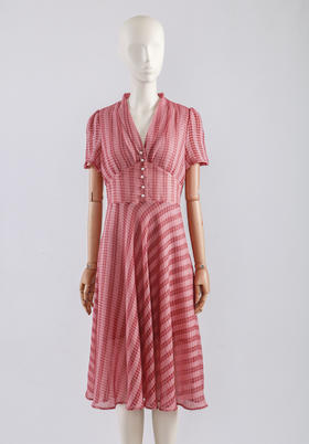 领打折复古大摆连衣裙