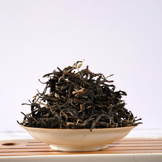 【老班盆】2021年普洱茶生茶云南勐海500年古茶纯料散茶150g 商品图1