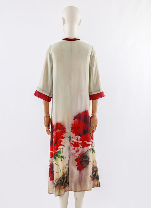 三粒盘扣中袖新国风连衣裙 商品图3