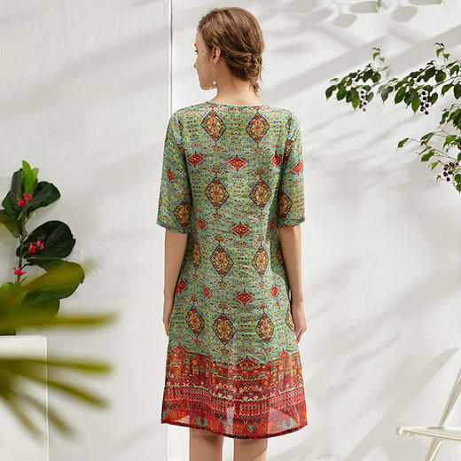 丁摩 苎麻印花V领连衣裙ZF001 商品图3