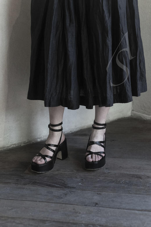 BY FAR  黑色PAMELA绑带厚底凉鞋 商品图0