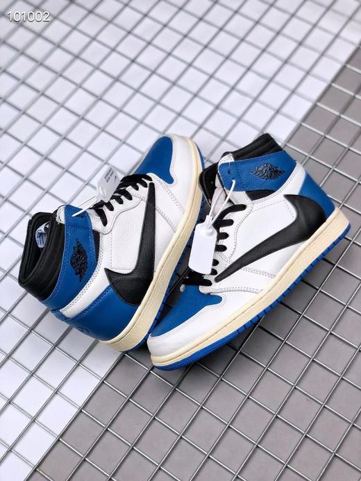 Travis Scott x Fragment x Air Jordan AJ1 High OG SP “Military Blue” 闪电倒钩 鞋头的大面积白色 商品图2