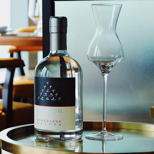 意大利国民烈酒佩罗格拉帕果渣白兰地