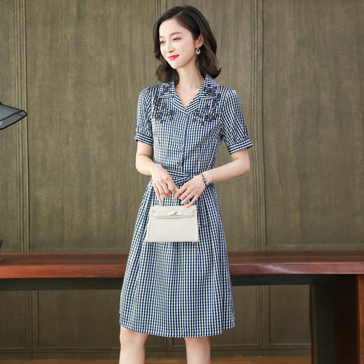 上海旗袍厂ASE-L8891 时尚格子系带真丝连衣裙 商品图3