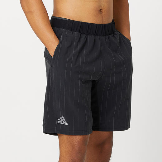 adidas阿迪达斯网球服男条纹运动休闲短裤子GRAPHIC SHORT GL5818 商品图1