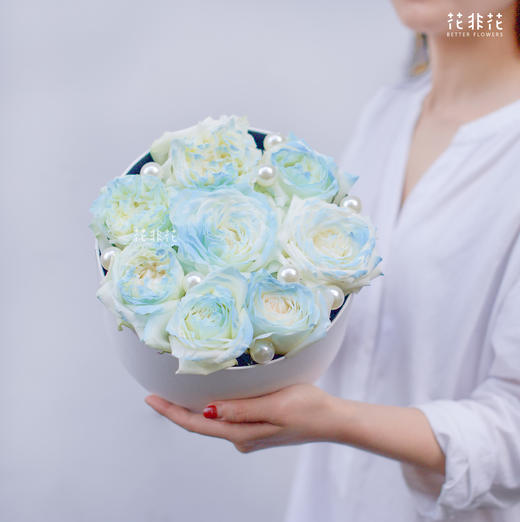 「甜秘密」-冰蓝色玫瑰情人节圆盒 商品图2