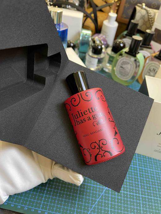 配枪朱丽叶-疯狂女人 商品图7