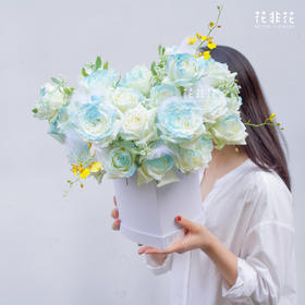「梦境」-冰蓝色玫瑰情人节花盒