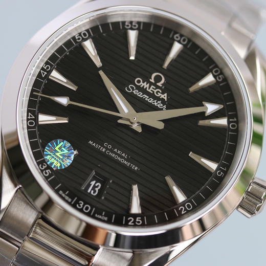 欧米茄海马150米 Aqua Terra 天文台 41mm  
1: 精钢表带 商品图1