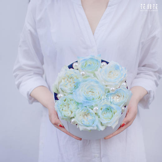 「甜秘密」-冰蓝色玫瑰情人节圆盒 商品图3